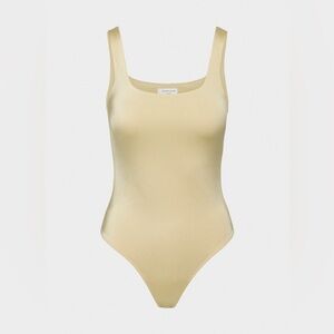 Aritzia Babaton Contour Squareneck Bodysuit